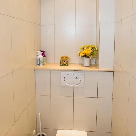 With 1 Bedroom And Direct Sea View Middelkerke