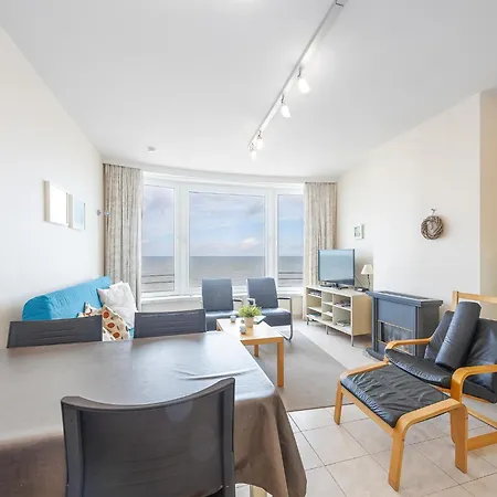 With 1 Bedroom And Direct Sea View